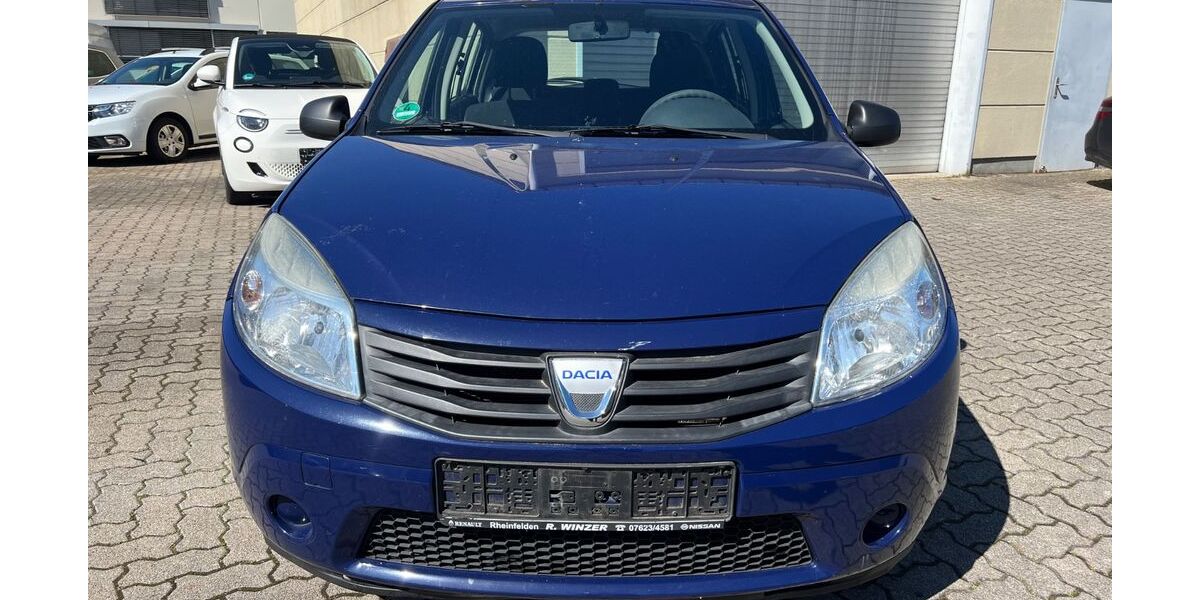 Dacia Sandero 181.000 km 1.299 &euro; pforzheim 75179