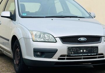 Ford Focus 181.000 km 1.499 &euro; Au am Rhein 76474