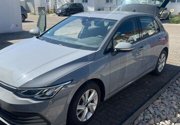 VW Golf 70.000 km 15.900 &euro; Karlsruhe 76137