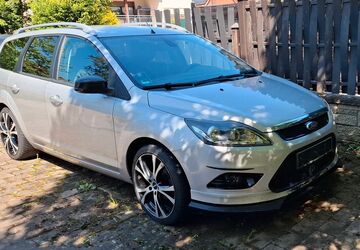Ford Focus 233.000 km 2.300 &euro; Landau 76829
