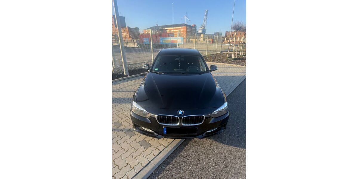BMW 316 166.000 km 8.700 &euro; Karlsruhe 76227