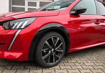 Peugeot 208 15.200 km 19.450 &euro; Pfinztal 76327