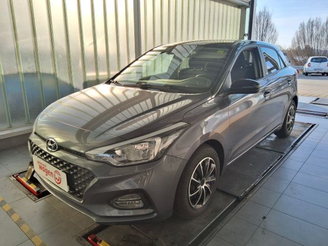 Hyundai i20 68.624 km 14.990 &euro; Pforzheim 75177