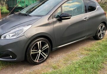 Peugeot 208 39.000 km 9.600 &euro; Wiesental 68753