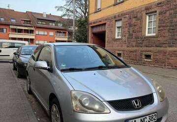 Honda Civic 165.000 km 2.700 &euro; Karlsruhe 76227