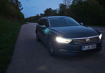 VW Passat Variant 170.000 km 13.200 &euro; Kämpfelbach 75236