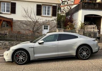 Porsche Taycan 70.500 km 53.999 &euro; Pforzheim 75177