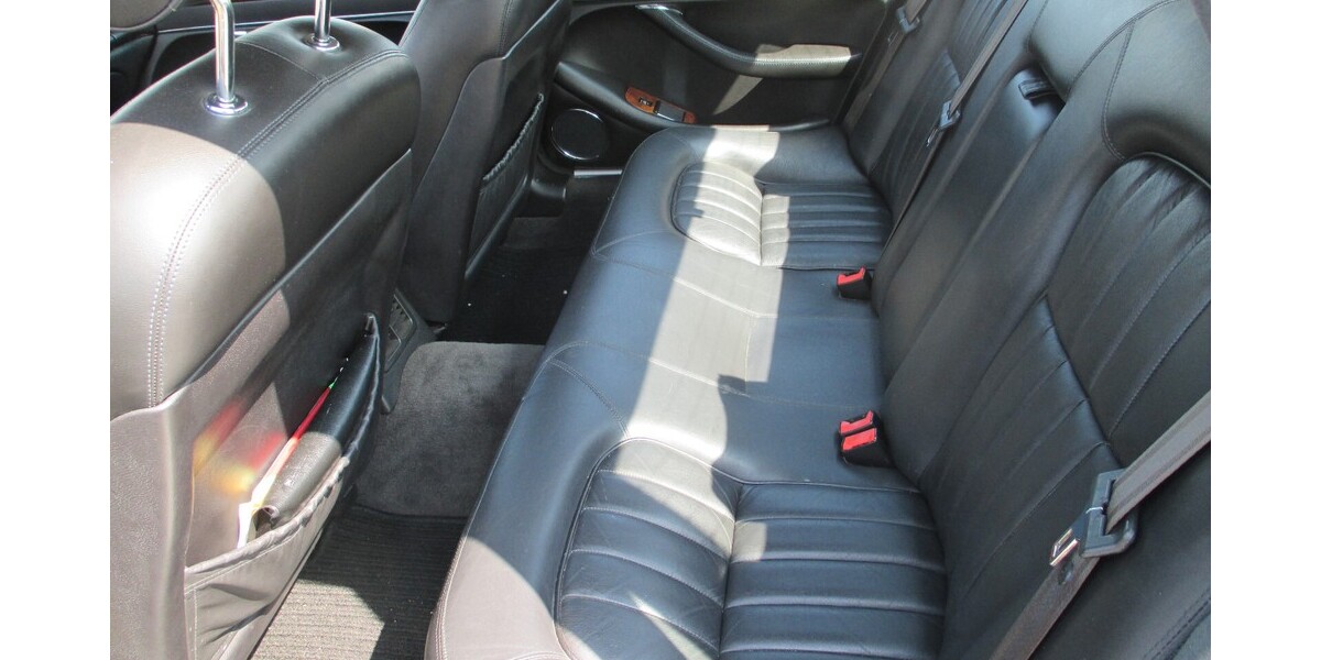 Jaguar X-Type 203.000 km 4.750 &euro; Knittelsheim 76879