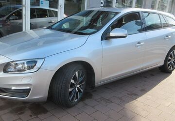Volvo V60 170.000 km 13.950 &euro; Niefern-Öschelbronn 75223