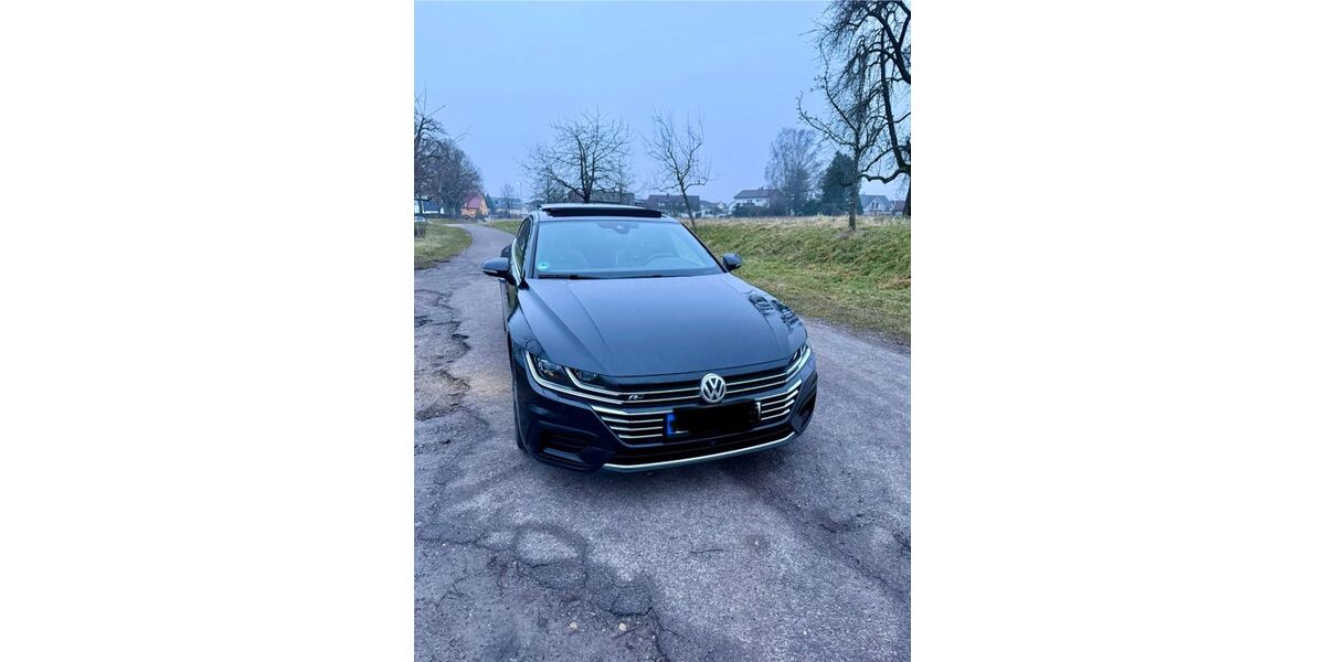 VW Arteon 89.800 km 26.400 &euro; Pforzheim 75181