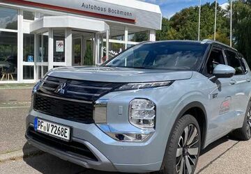 Mitsubishi Outlander 5.000 km 56.900 &euro; Straubenhardt-Ottenhausen 75334