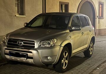 Toyota RAV 4 122.500 km 4.000 &euro; Kraichtal 76703