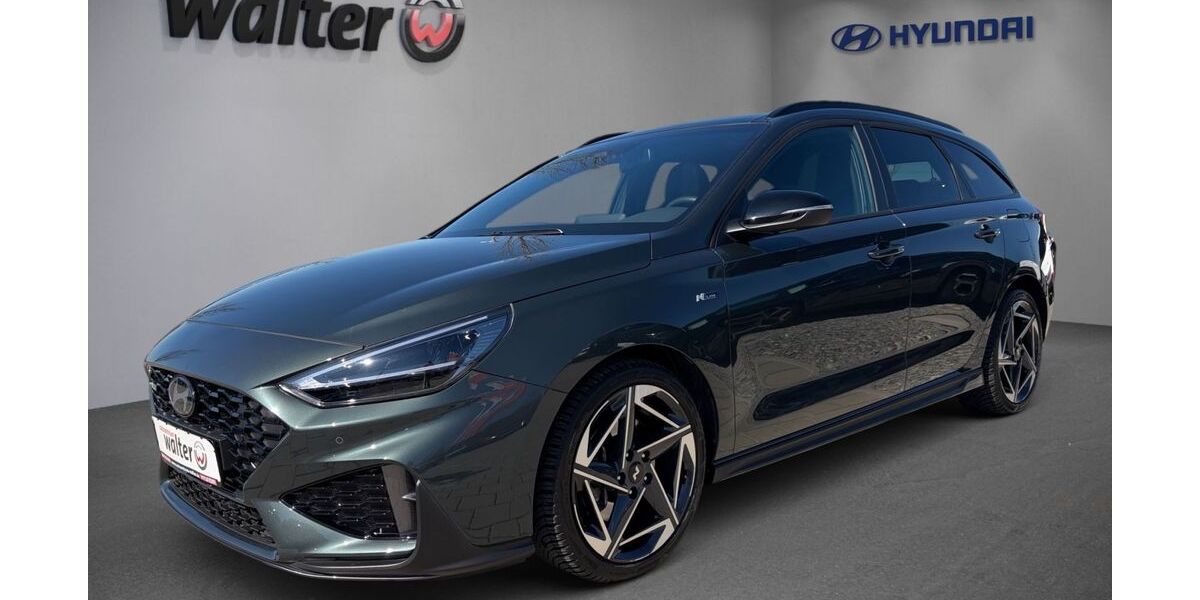 Hyundai i30 22.300 km 24.490 &euro; Pforzheim 75177