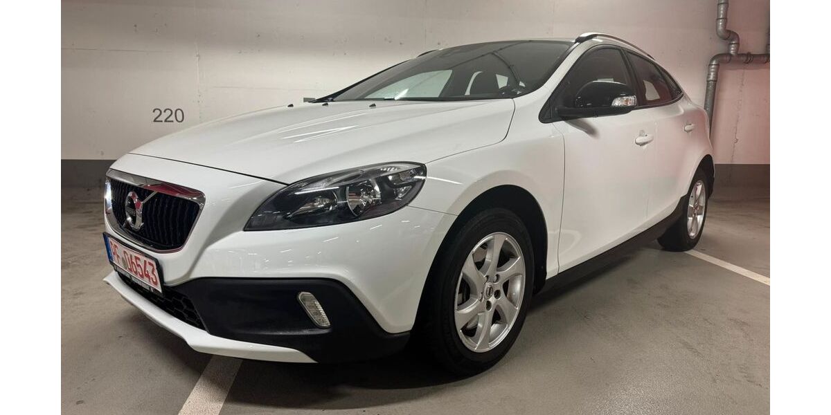 Volvo V40 Cross Country 67.400 km 13.000 &euro; Pforzheim 75181