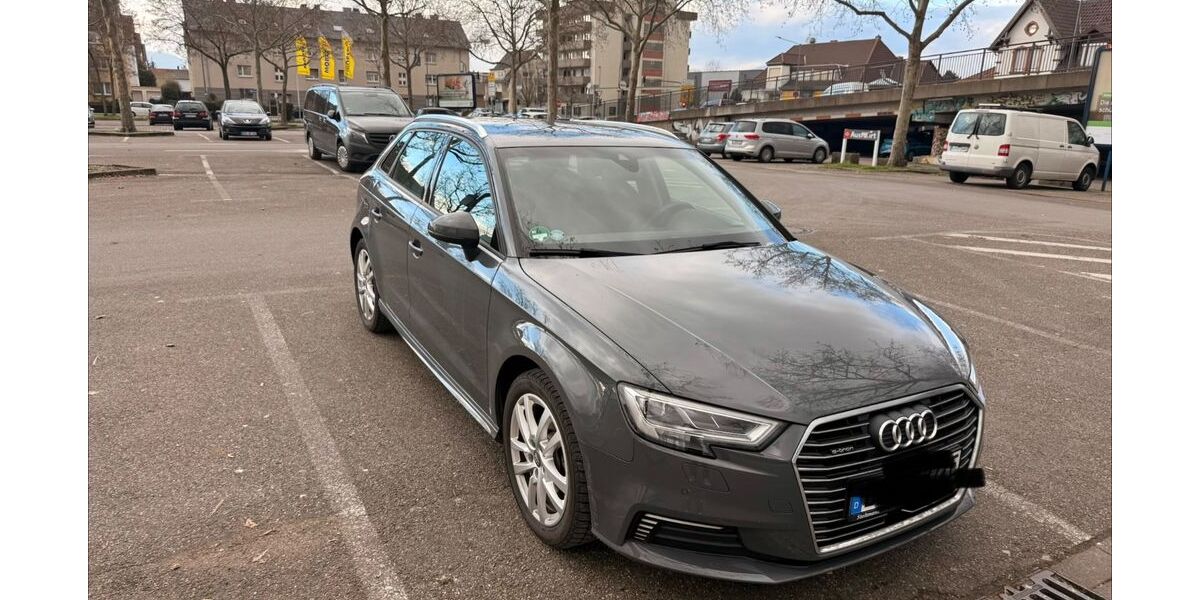 Audi A3 62.000 km 17.990 &euro; Landau 76829