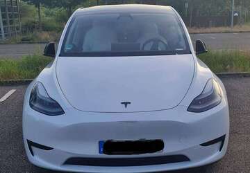 Tesla Model Y 53.300 km 32.300 &euro; Germersheim, Stadt 76726