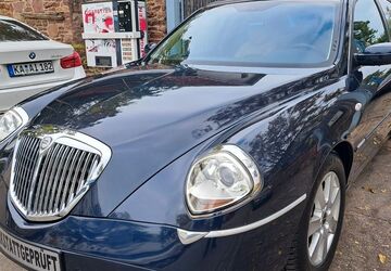 Lancia Thesis 129.000 km 4.699 &euro; Karlsruhe 76131