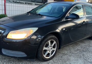 Opel Insignia 194.500 km 2.300 &euro; Ubstadt-Weiher 76698