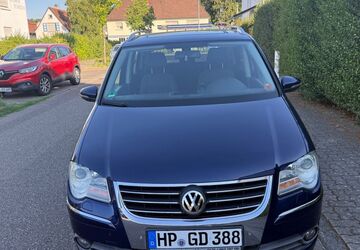 VW Touran 280.000 km 2.850 &euro; Karlsruhe 76149