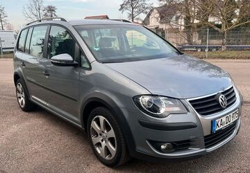 VW Touran 212.000 km 4.100 &euro; karlsruhe 76139