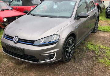 VW Golf 279.327 km 8.850 &euro; Offenbach an der Queich 76877