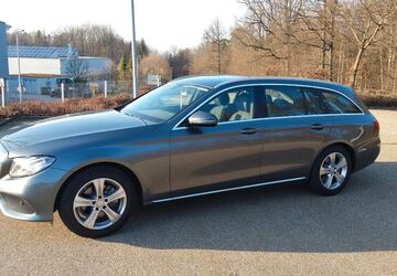 Mercedes-Benz 220 163.000 km 18.000 &euro; Neuenbürg, Arnbach 75305