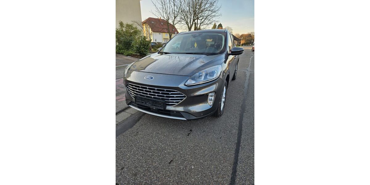 Ford Kuga 78.000 km 20.300 &euro; Germersheim 76726