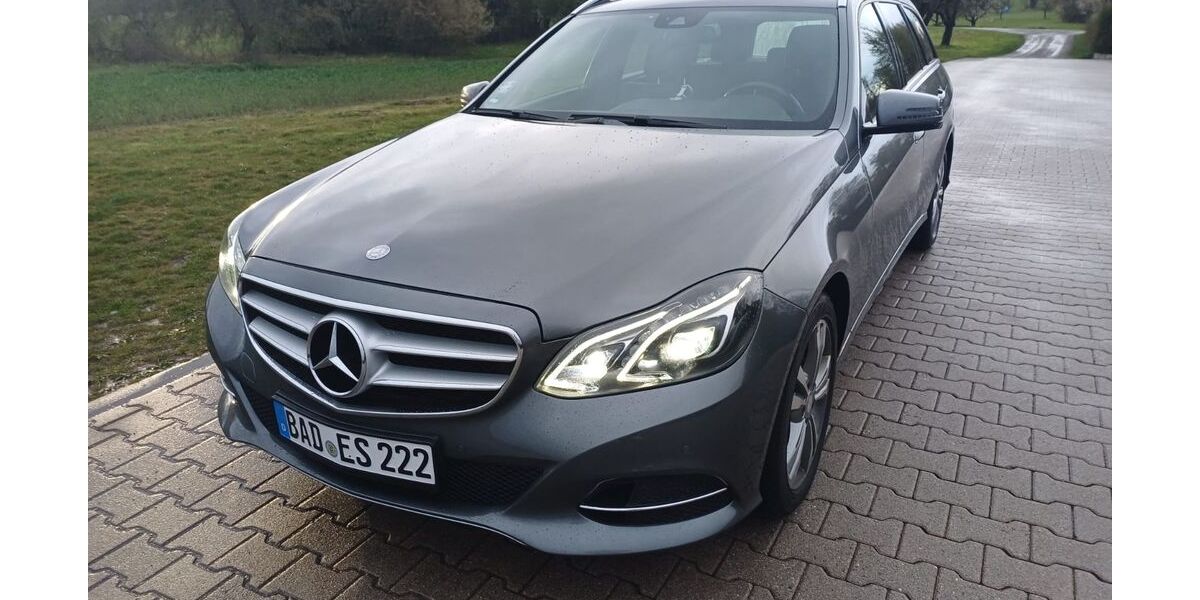 Mercedes-Benz E 220 181.000 km 12.500 &euro; Gaggenau 76571