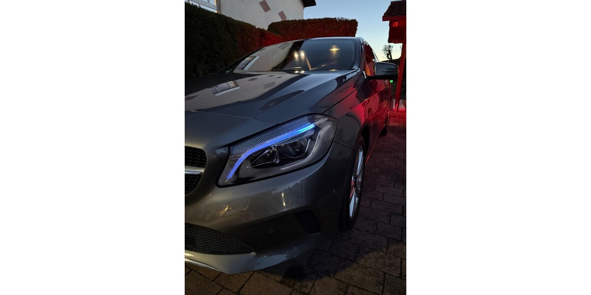 Mercedes-Benz A 180 81.500 km 14.200 &euro; Karlsruhe 76133