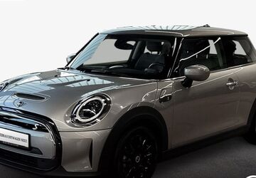 Mini Cooper SE 12.391 km 18.490 &euro; Karlsruhe 76227