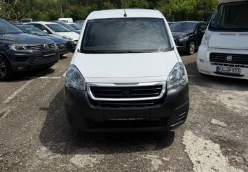 Peugeot Partner 208.000 km 4.500 &euro; Karlsruhe 76137