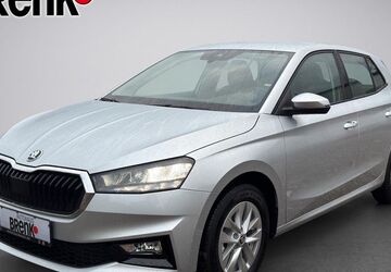 Skoda Fabia 9.100 km 17.990 &euro; Karlsruhe 76187