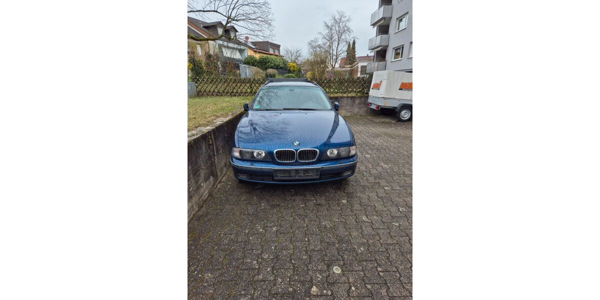 BMW 520 319.220 km 1.200 &euro; Rheinstetten 76287