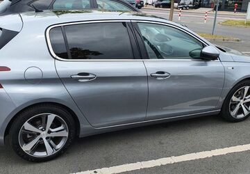 Peugeot 308 228.000 km 5.200 &euro; Karlsruhe 76139