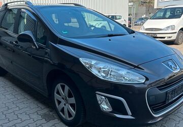 Peugeot 308 227.000 km 2.999 &euro; Karlsruhe 76189