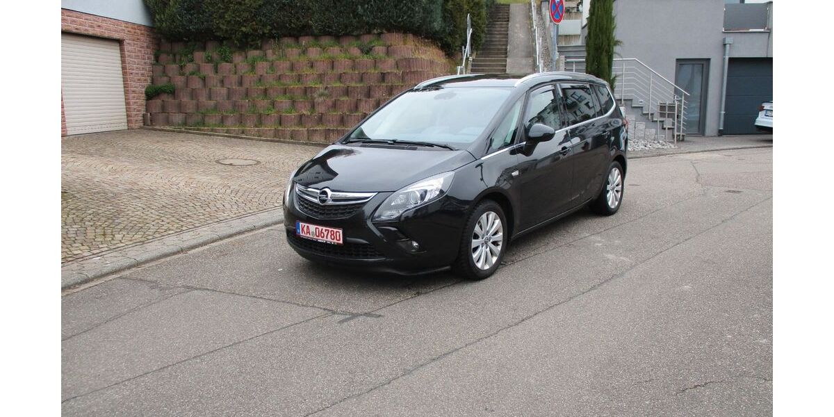 Opel Zafira Tourer 145.800 km 6.790 &euro; Bruchsal 76646