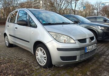 Mitsubishi Colt 94.292 km 2.200 &euro; Karlsruhe 76149