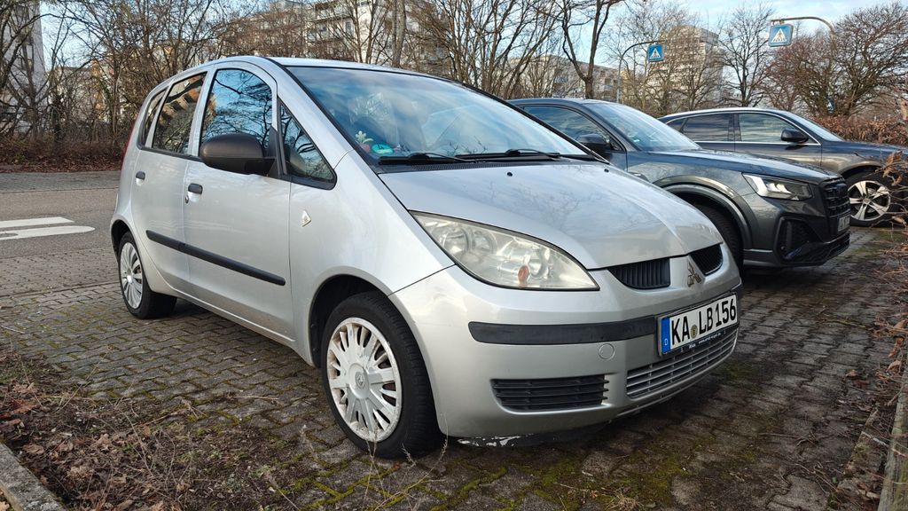 Mitsubishi Colt 94.292 km 2.200 &euro; Karlsruhe 76149