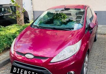 Ford Fiesta 175.000 km 2.500 &euro; Karlsruhe 76135