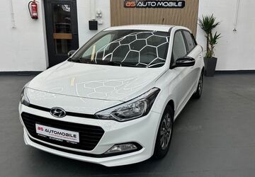Hyundai i20 94.000 km 9.500 &euro; Gaggenau 76571