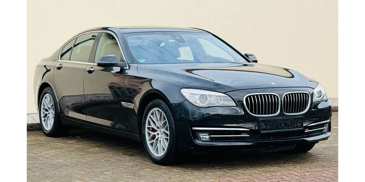 BMW 750 222.000 km 13.998 &euro; Au am Rhein 76474
