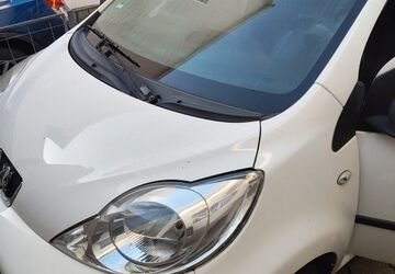 Peugeot 107 111.158 km 3.700 &euro; Kleinsteinbach 76327
