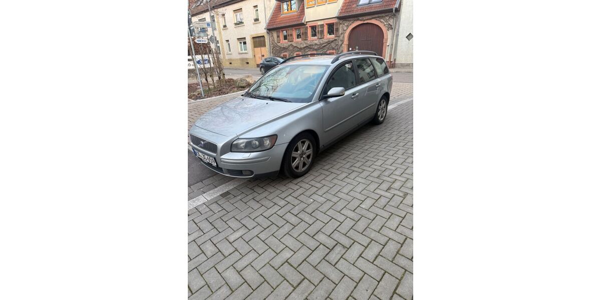 Volvo V50 184.000 km 5.250 &euro; Ettlingen 76275