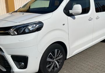Toyota Proace (Verso) 123.633 km 29.999 &euro; Karlsruhe 76199