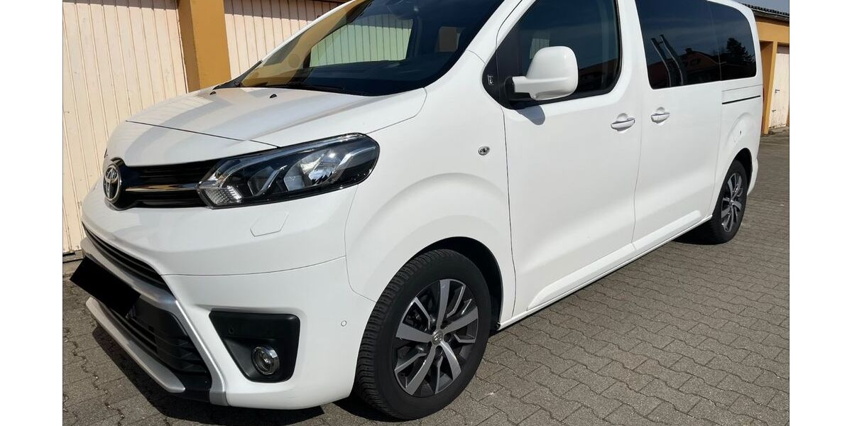 Toyota Proace (Verso) 123.633 km 29.999 &euro; Karlsruhe 76199