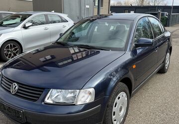 VW Passat 42.300 km 7.999 &euro; Kronau 76709