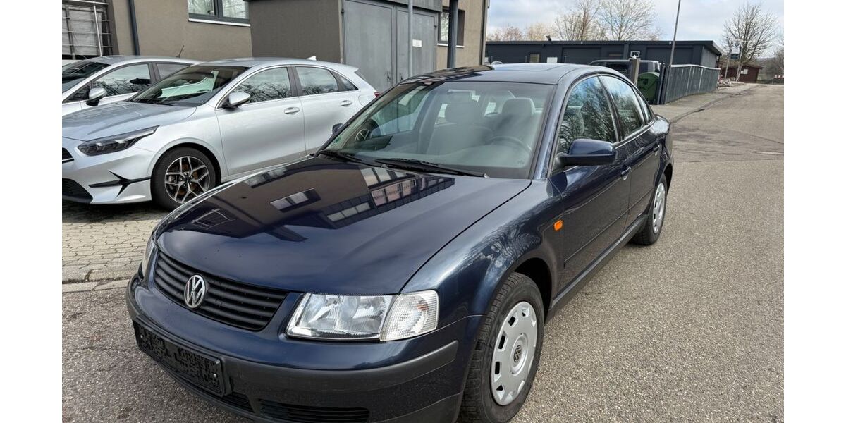 VW Passat 42.300 km 7.999 &euro; Kronau 76709
