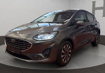 Ford Fiesta 81.883 km 13.690 &euro; Karlsruhe 76185