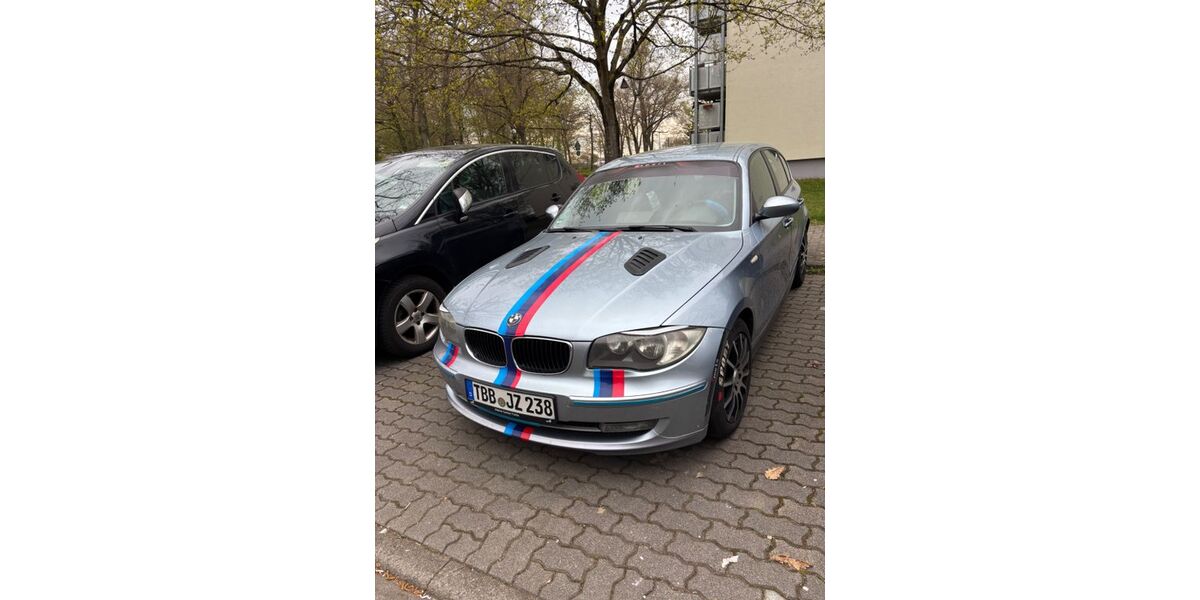 BMW 116 191.500 km 2.800 &euro; Karlsruhe 76133