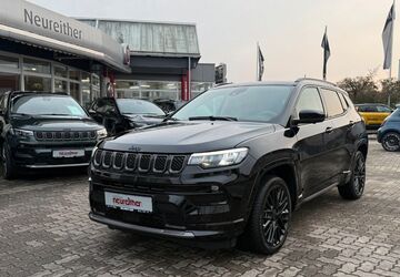 Jeep Compass 34.100 km 33.890 &euro; Karlsruhe 76185